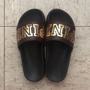 Victoria Secret PINK slide sandals